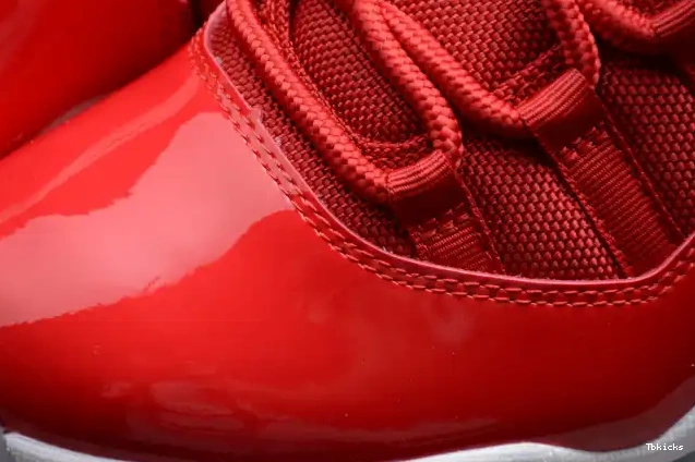 Reps TBK 11 378037-623 RetroGym Red Air Jordan 0423